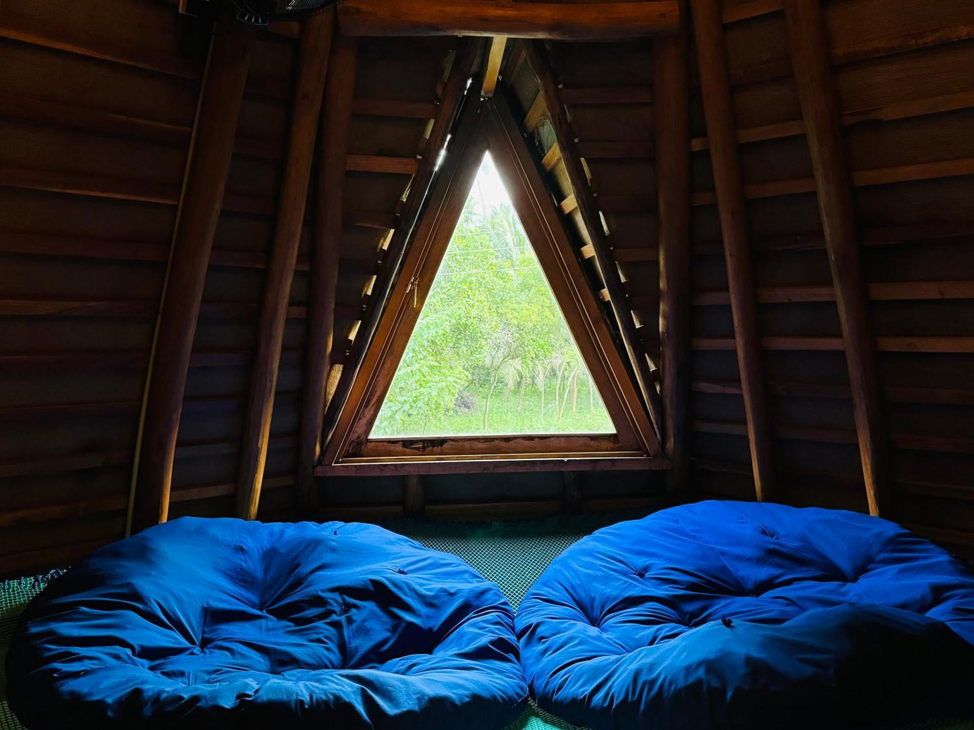 Turtle Wood Cabin Tangalle Exterior foto